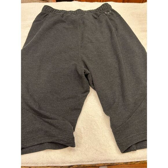 Nike Dri Fit dark gray exercise shorts size Small cotton logo right leg good - Picture 1 of 9